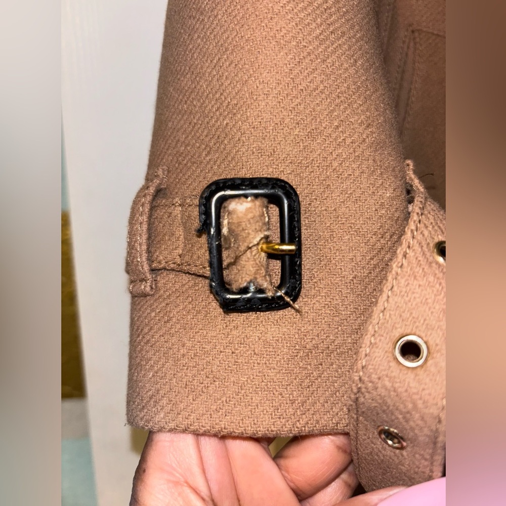 Burberry Women’s Brown Technical Wool Cashmere Funnel Neck Coat Camel. Size 8. - Picture 8 of 11